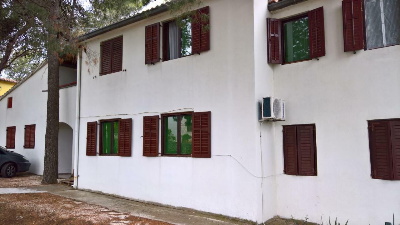 Apartments Vera - Mirca Mirca  Ngoại thất bức ảnh